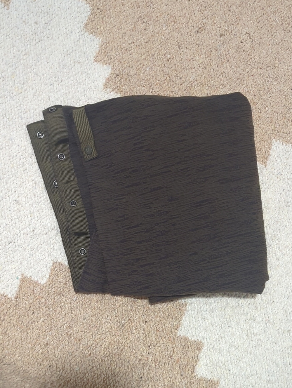 Lululemon 🍋 Scarf 🔸Olive + Black